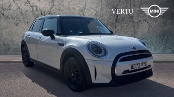 MINI Hatchback 1.5 Cooper Classic Premium 5dr Auto Petrol Hatchback